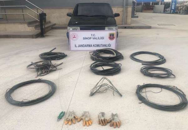Sinop'ta kamu kurumundan kablo ve araç çalan şahıs yakalandı - Sinop haber
