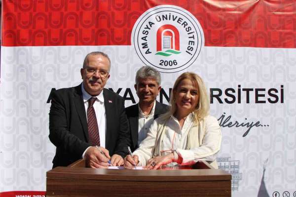Amasya Üniversitesi'nden kenevir yetiştiriciliğine destek