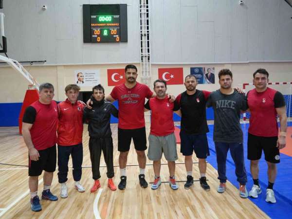 Serbest Güreş Milli Takımı'nın hedefi olimpiyatlara 4'te 4 kotayla gitmek