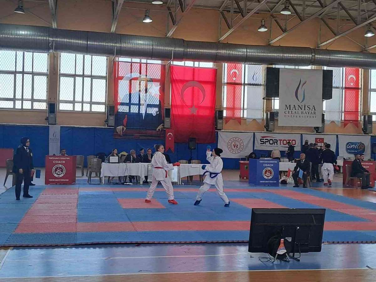 BŞEÜ'den Türkiye Üniversiteler Karate Şampiyonası'nda başarı