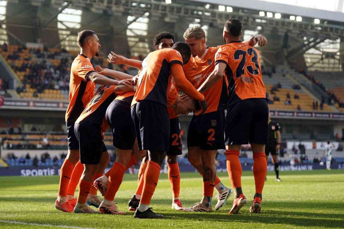 Trendyol Süper Lig: Başakşehir: 1 - Konyaspor: 0