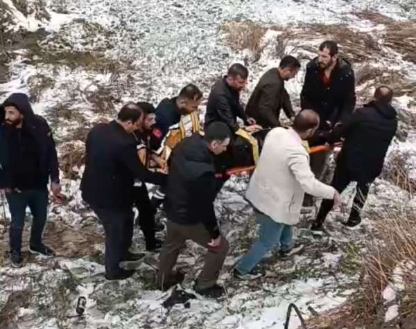 Yüksekova'da trafik kazası: 1 yaralı