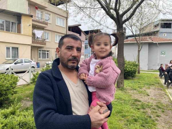 Bursa'da parkta toplanan bitki az kalsın faciaya yol açıyordu