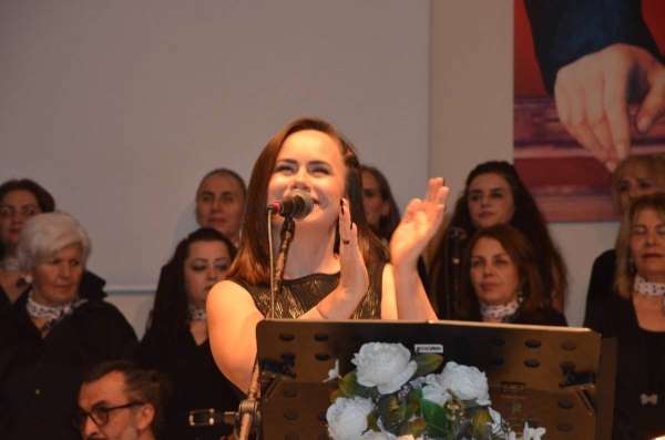 Sinop'ta Türk halk müziği konseri