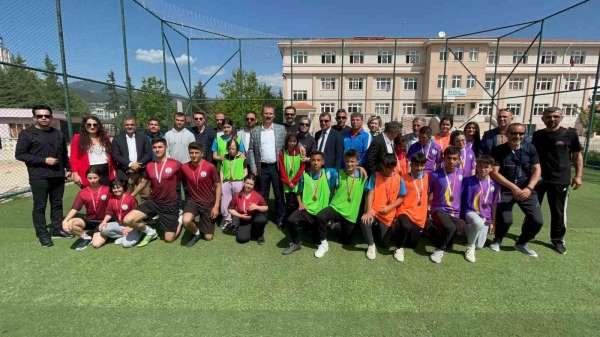 Kumluca'da Down Sendromlular Futbol İl Şampiyonası yapıldı