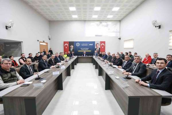 Samsun'da afet ve acil durum tedbirleri görüşüldü