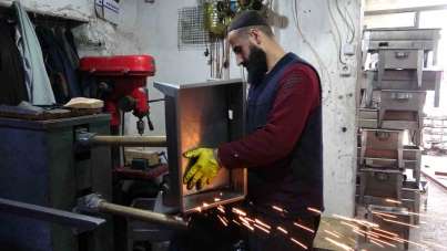 Van'ın tarihi çarşısında mangal ve semaver üretimi arttı