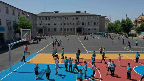 70 okula daha basketbol ve voleybol sahası yapılacak - Kocaeli haber