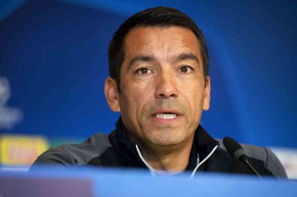 Beşiktaş'ın yeni teknik direktörü Giovanni van Bronckhorst oldu