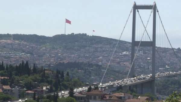 15 Temmuz Şehitler Köprüsü'nde bayram trafiği