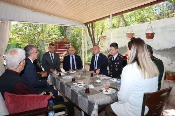 Kırıkkale Vali Yardımcısı Kurnaz'dan şehit ailesine ziyaret