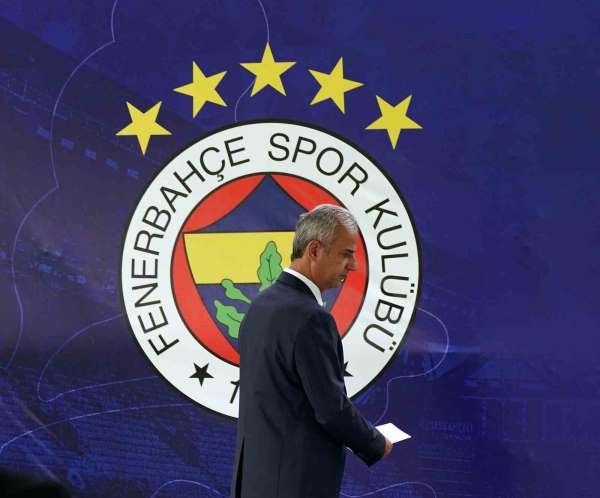 Fenerbahçe Teknik Direktörü İsmail Kartal: 'Camianın beklentisinin farkındayım. Birlik olursak sezonu en güzel