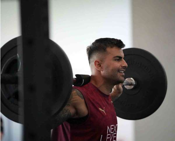 Galatasaray, yeni sezon hazırlıklarını çift idmanla sürdürdü