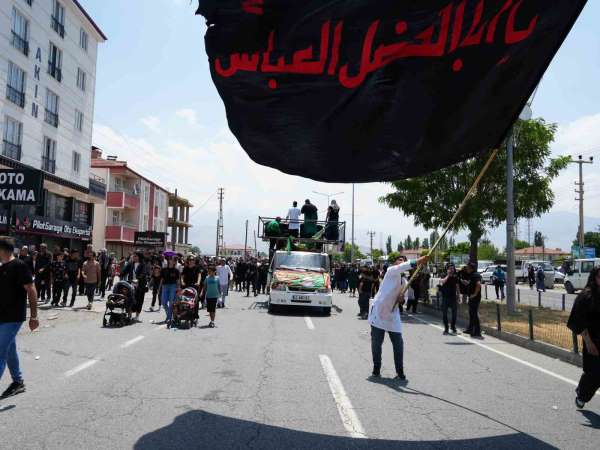 Iğdır'da Kerbela Şehitleri gözyaşlarıyla anıldı