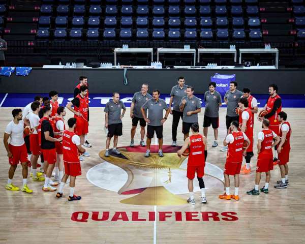A Milli Erkek Basketbol Takımı'nın hedefi grubu namağlup tamamlamak
