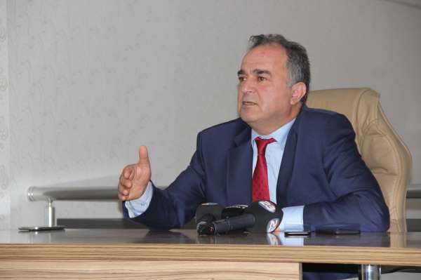 Elazığspor'da Necati Erdem başkanlığa aday olduğunu açıkladı
