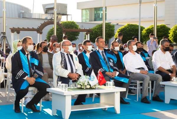 KAYÜ Safiye Çıkrıkçıoğlu MYO Mezuniyet ve Şed Kuşanma Töreni Düzenlendi