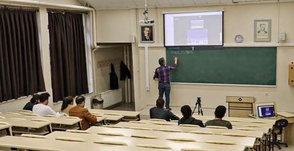 Atatürk Üniversitesi, eğitimde yenilikçi modeller uygulamaya devam ediyor - Erzurum haber