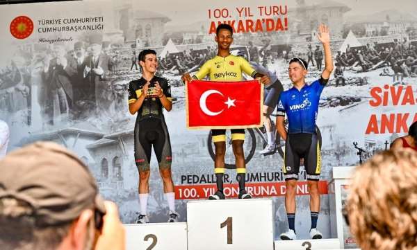 Beykoz Continental, Cumhuriyet Bisiklet Turu'nda şampiyon