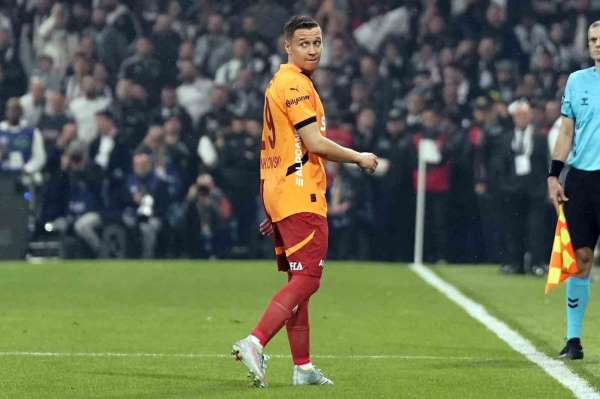 Frankowski, satın alma opsiyonuyla birlikte Rennes'e kiralandı