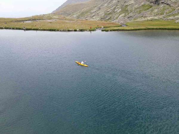 Gümüşhane'nin zirvesinde doğa ve spor buluştu
