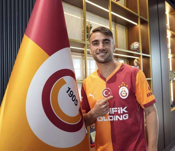 Yunus Akgün, 4 yıl daha Galatasaray'da