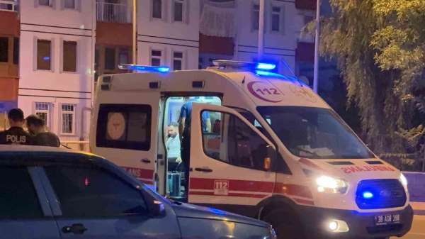 Kayseri'de bacağından bıçaklanan şahıs yaralandı