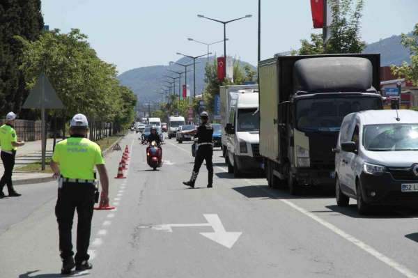 Ordu'da bir haftada 16 binden fazla araç ve sürücüsü denetlendi