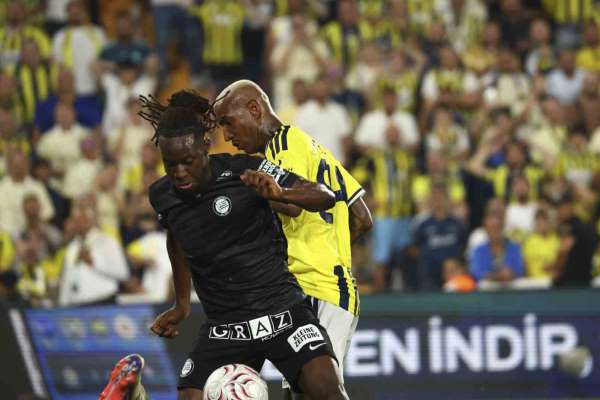 UEFA Şampiyonlar Ligi: Fenerbahçe: 2 - Sturm Graz: 0