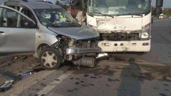 Tuzla'da trafik kazası: 2 yaralı