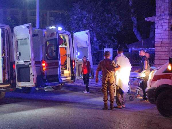 Edirne'de orduevinde çıkan yangında 16 asker dumandan etkilendi