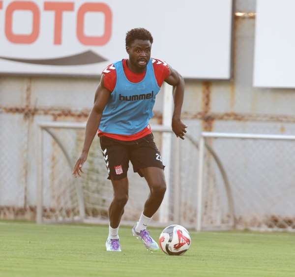 Sivasspor'da Sarıyer maçı hazırlıkları devam ediyor