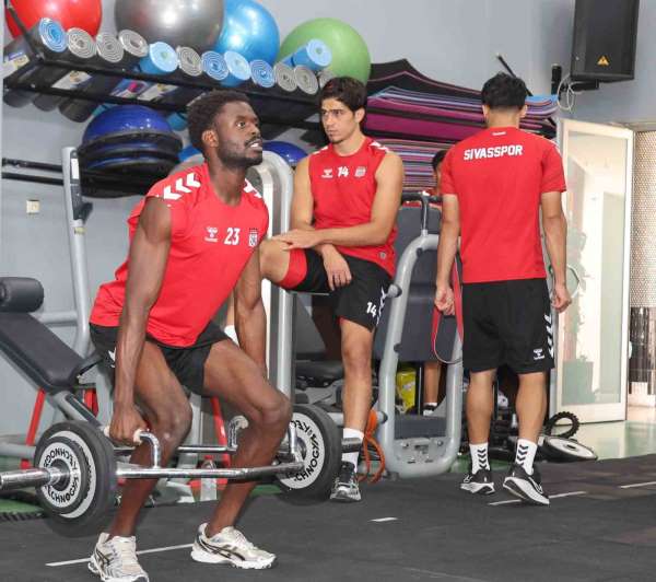 Sivasspor'da Sarıyer maçının hazırlıkları sürüyor