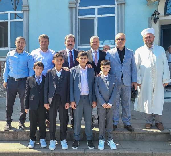 Vali Tavlı'dan hafız adaylarına moral ve tebrik