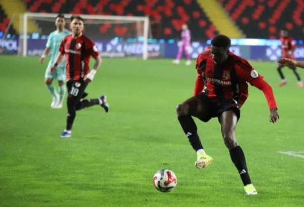 Başkan Yıldırım açıkladı: Mohamad Bayo Samsunspor'da