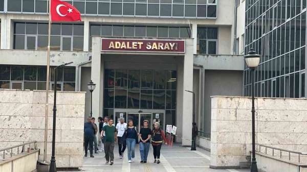 Okul saldırısı davasında tahliye olan saldırganın annesi Osmaniye'de yeniden tutuklandı