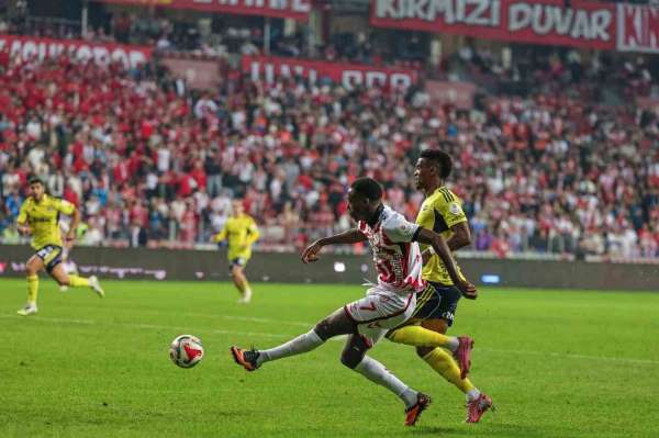 Trendyol Süper Lig: Samsunspor: 0 - Fenerbahçe: 0