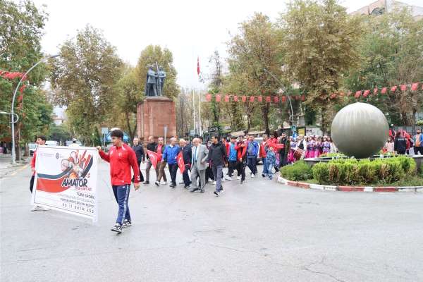 Amatör Spor Haftası Malatya'da yürüyüşle başladı