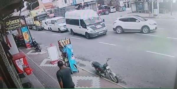 Nevşehir'de tırın neden olduğu zincirleme kaza kamerada