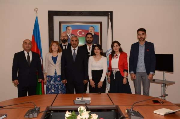 Kafkas Üniversitesi'nden Azerbaycan'a eğitim gezisi 