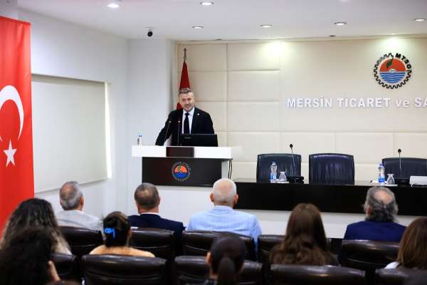 Mersin'de Gümrük Müşavirliği eğitimi başladı