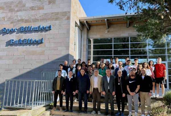 Cumhuriyet'in 102. yılı MSKÜ'de sporla kutlandı