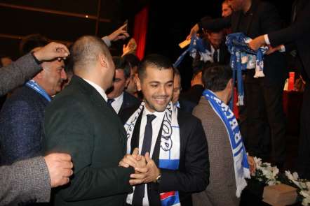 B.B. Erzurumspor'un yeni başkanı Hüseyin Üneş oldu
