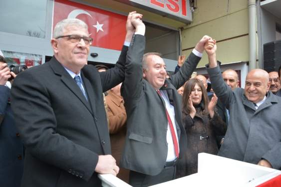 Sungurlu Belediye Başkanı Şahiner, İYİ Parti'den aday oldu