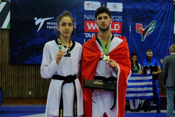 Dünya Ümitler Taekwondo Şampiyonası'nda millilerden iki gümüş