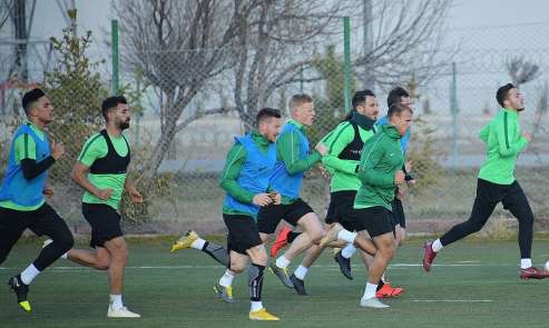 Konyaspor'da Beşiktaş maçı hazırlıkları başladı