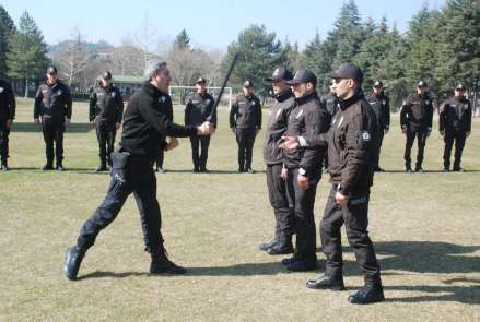 Çarşı mahalle bekçileri göreve hazır