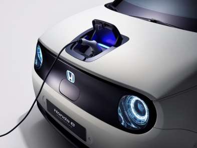 Honda, Cenevre'de elektrikli otomobile geçiş sürecini hızlandırdığını açıkladı 