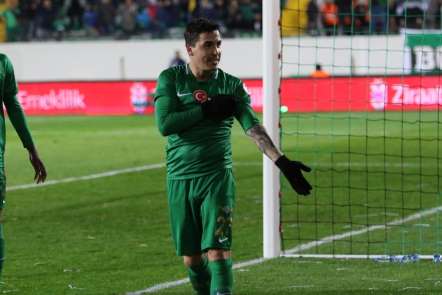 Akhisarspor'da Josue kadro dışı bırakıldı