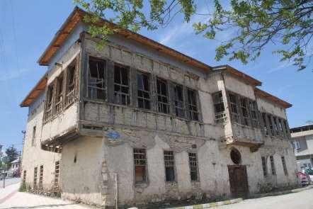 Tescilli tarihi konak turizme kazandırılacak